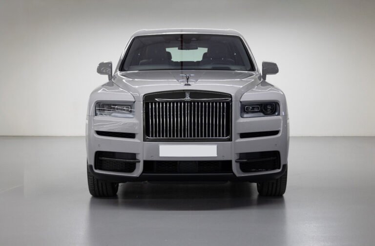 Rolls Royce Cullian 2023 (3)